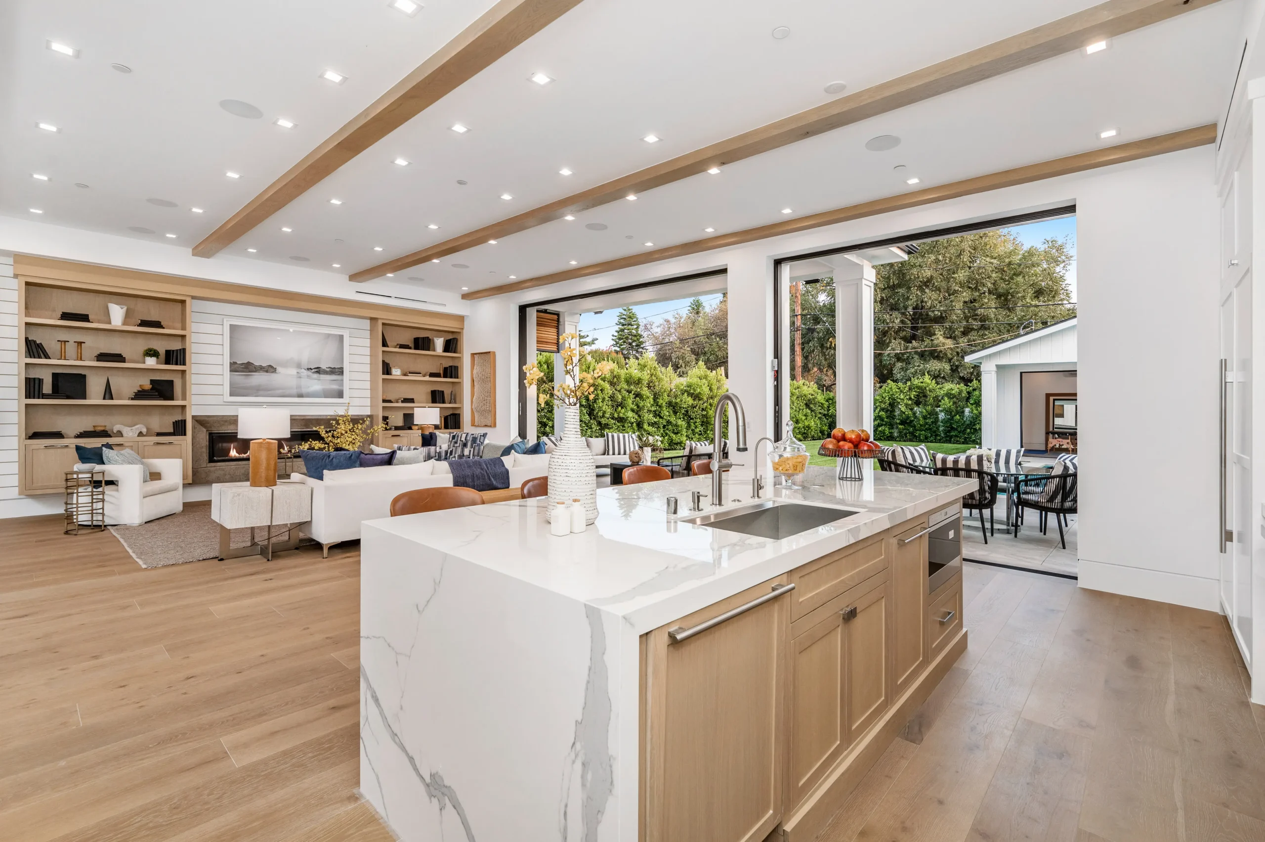 Kitchen tile and backsplash in Colonia, New Jersey